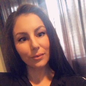 Meet your Posher, Jade